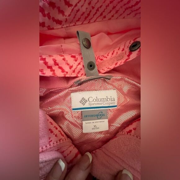 Columbia lightweight Pink Patterned Jacket - Picture 3 of 9
